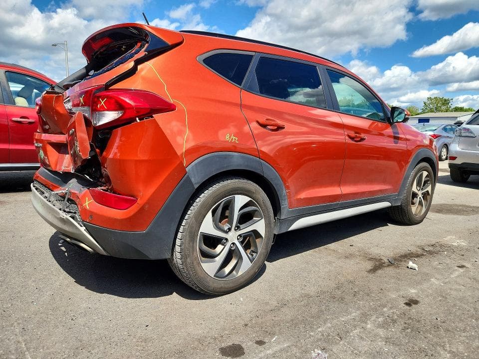 2017 HYUNDAI TUCSON VALUE 3
