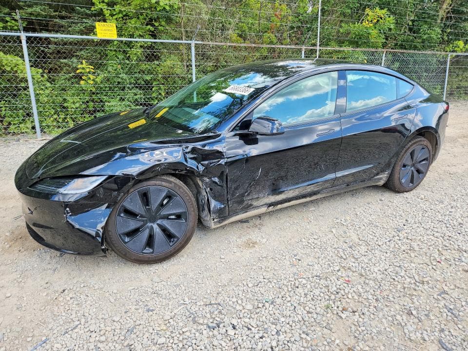 2026 TESLA MODEL 3 - 1
