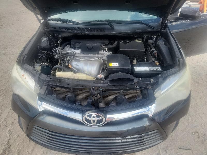 2017 TOYOTA CAMRY LE 11