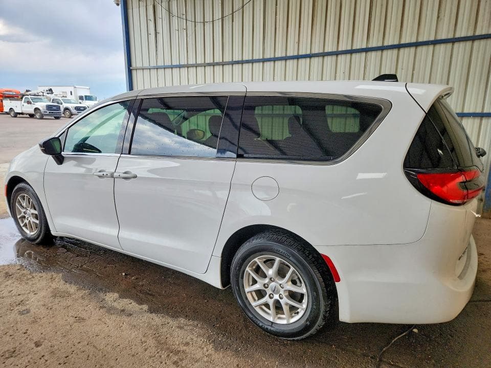 2025 CHRYSLER PACIFICA SELECT 2