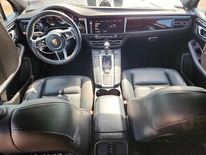 2019 PORSCHE MACAN 8