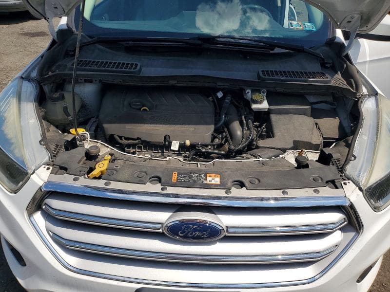 2018 FORD ESCAPE SE 12
