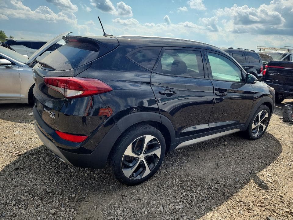 2017 HYUNDAI TUCSON SPORT 3