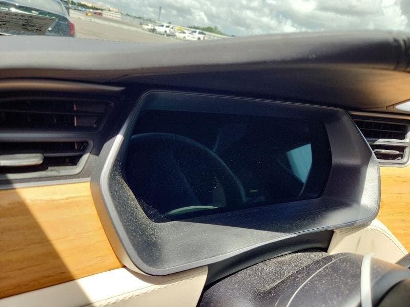 2020 TESLA MODEL S 9