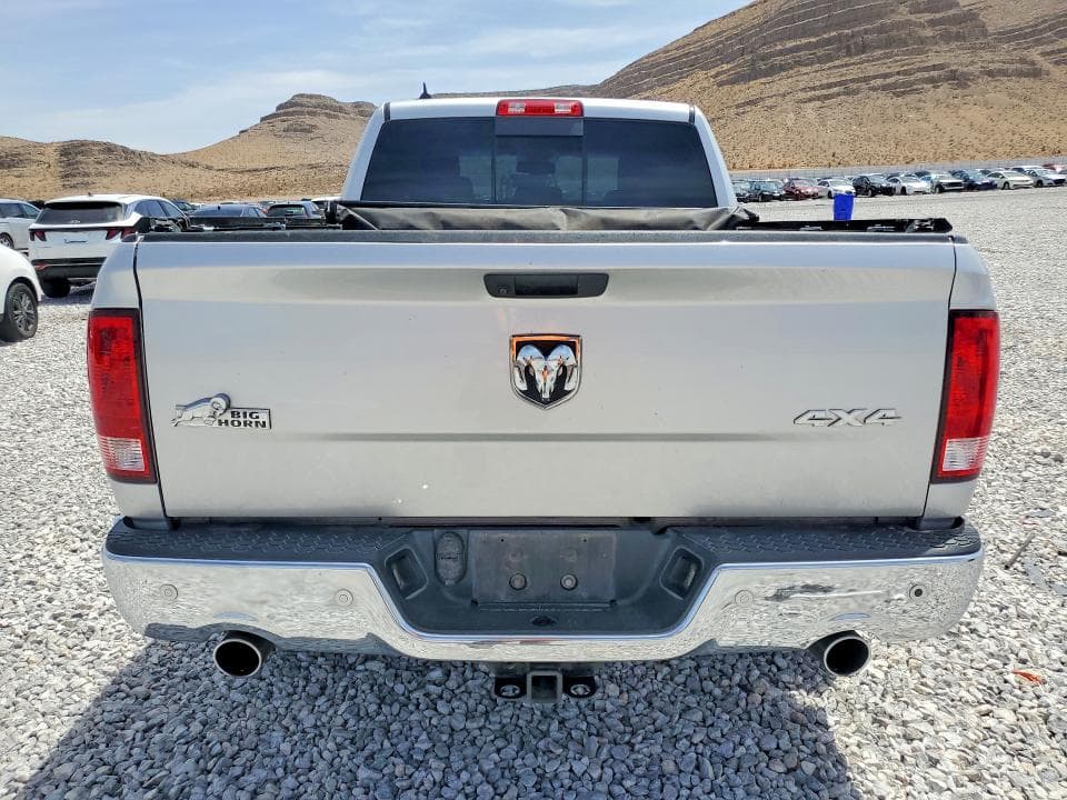 2019 RAM 1500 CLASSIC SLT 6