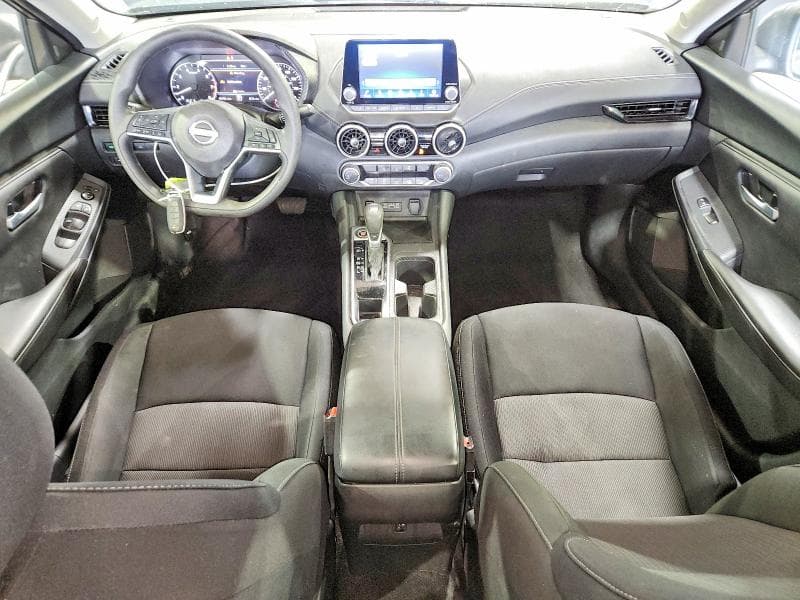 2025 NISSAN SENTRA SV 8