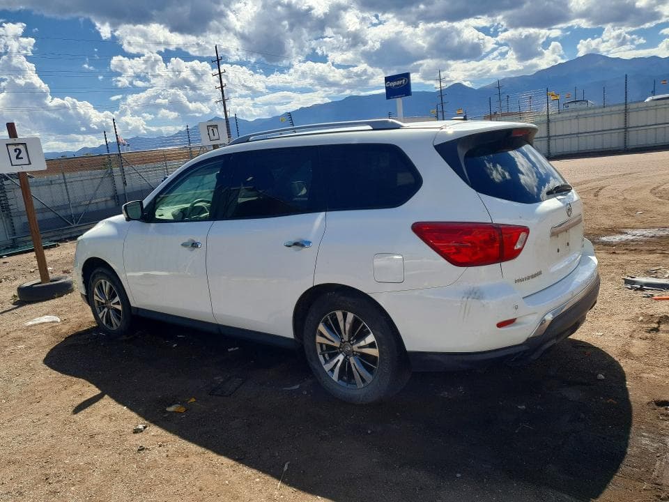 2018 NISSAN PATHFINDER SL 2