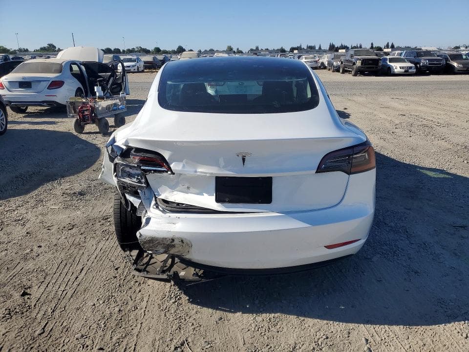 2023 TESLA MODEL 3 6