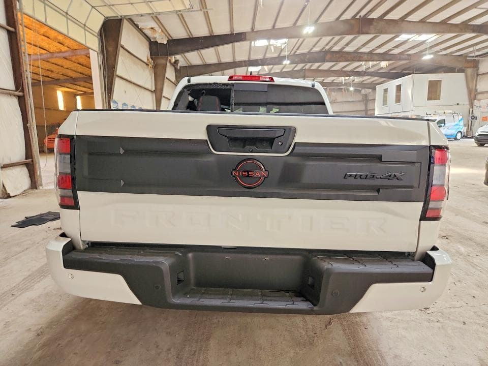 2026 NISSAN FRONTIER PRO-4X 6