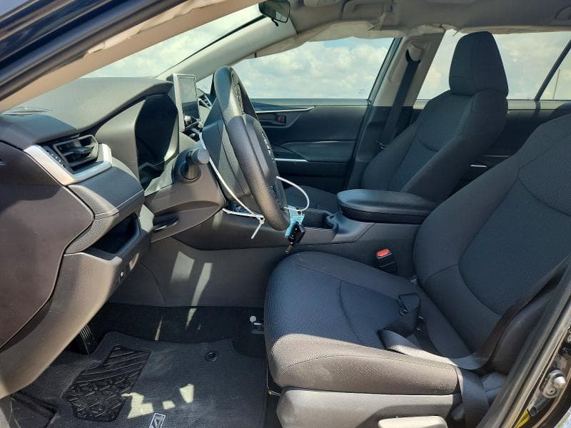 2025 TOYOTA RAV4 LE 7