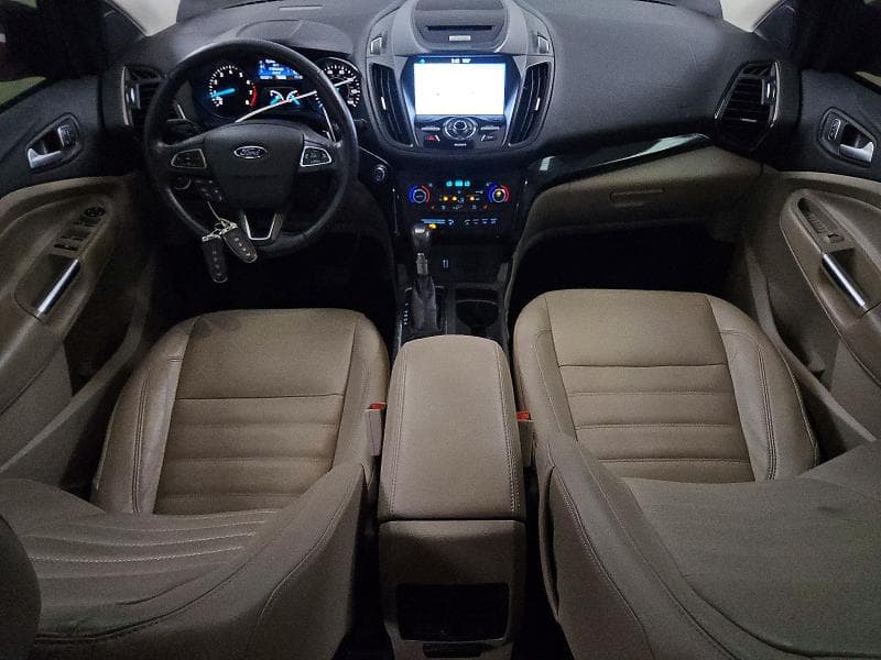 2017 FORD ESCAPE TITANIUM 8