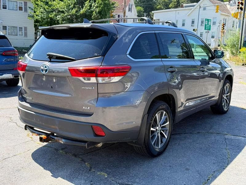 2018 TOYOTA HIGHLANDER HYBRID XLE 3