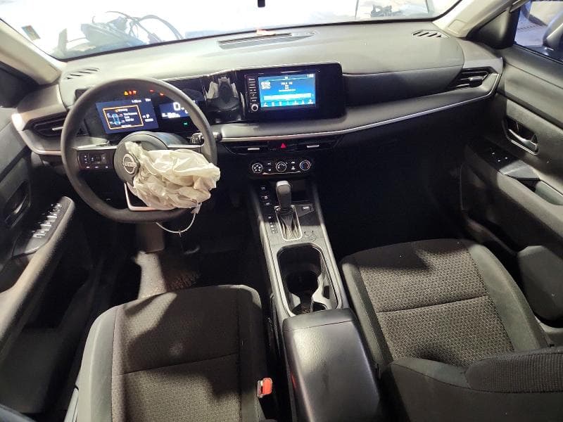 2025 NISSAN KICKS S 8