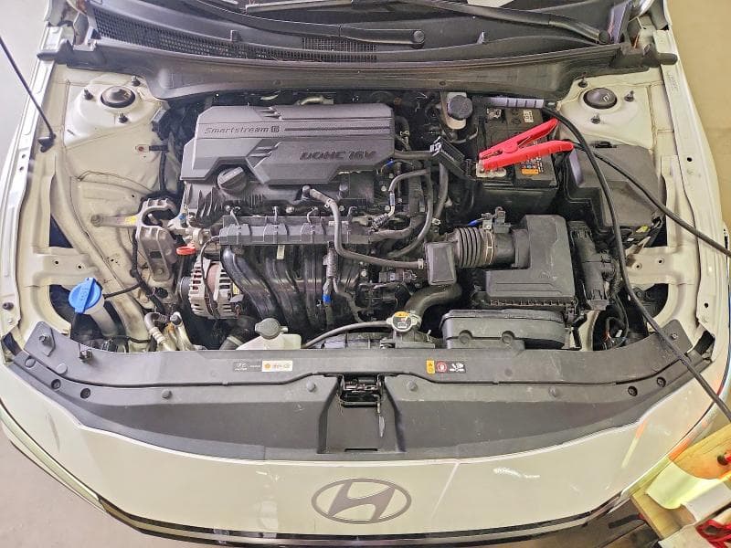 2024 HYUNDAI ELANTRA LIMITED 11