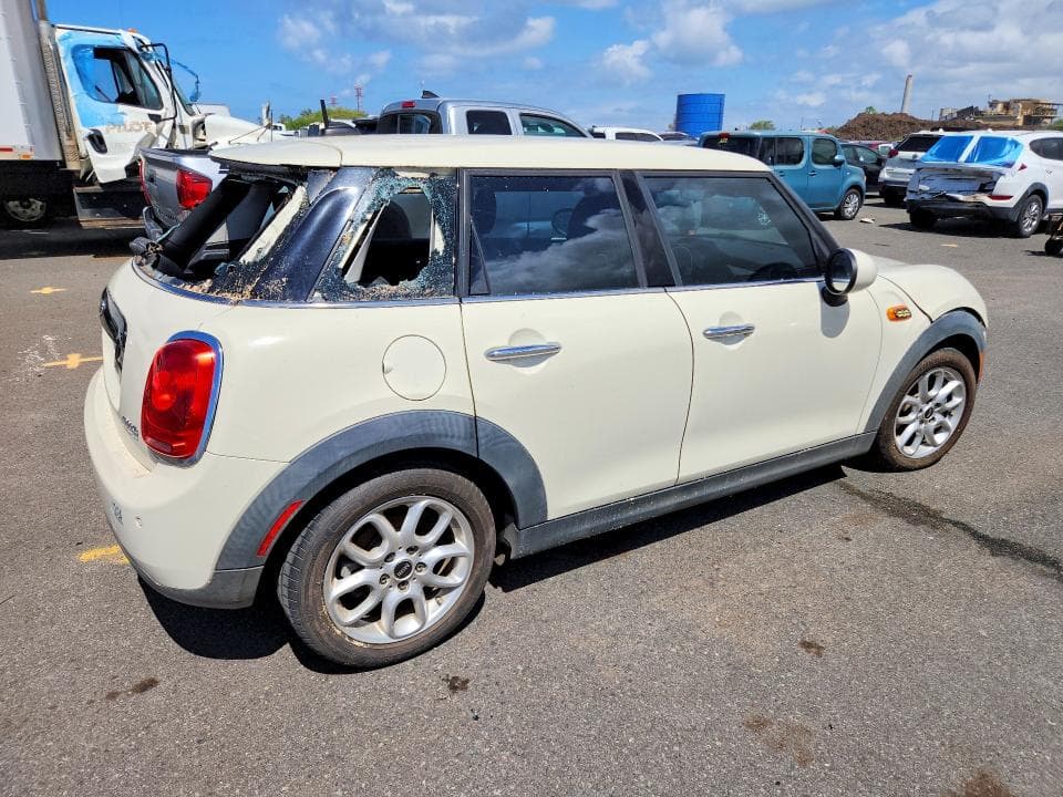 2017 MINI COOPER 3
