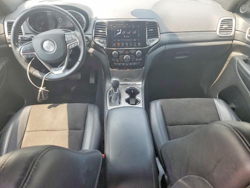 2020 JEEP GRAND CHEROKEE LAREDO 8