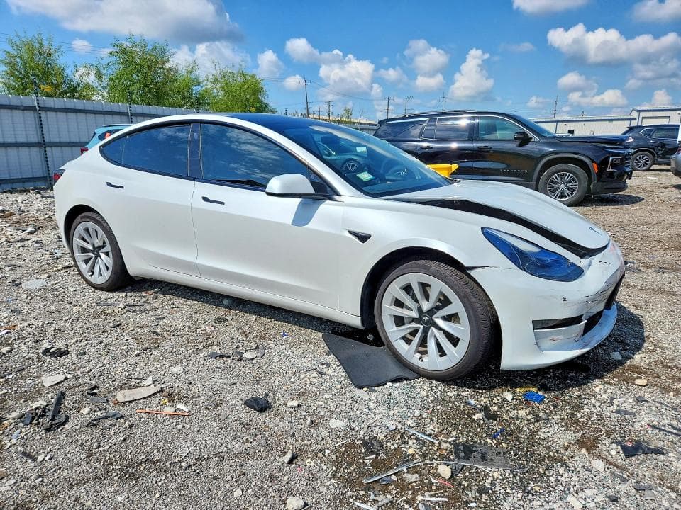 2023 TESLA MODEL 3 4