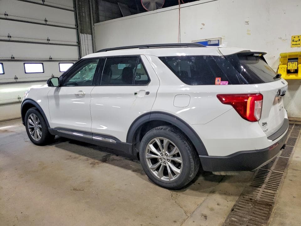 2020 FORD EXPLORER XLT 2
