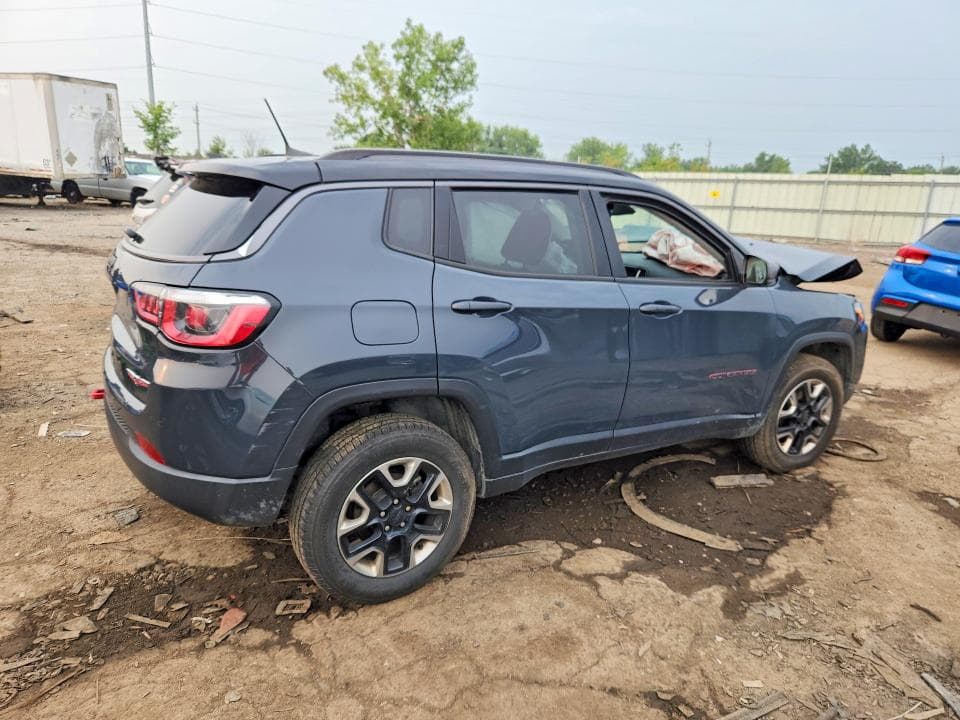 2018 JEEP COMPASS TRAILHAWK 3