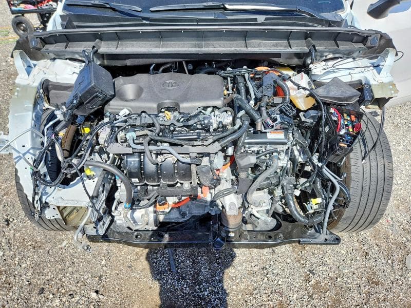 2025 TOYOTA HIGHLANDER HYBRID XLE 11