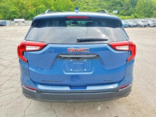 2024 GMC TERRAIN SLE 6