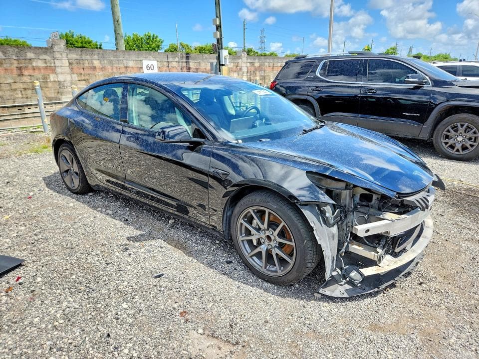 2023 TESLA MODEL 3 4