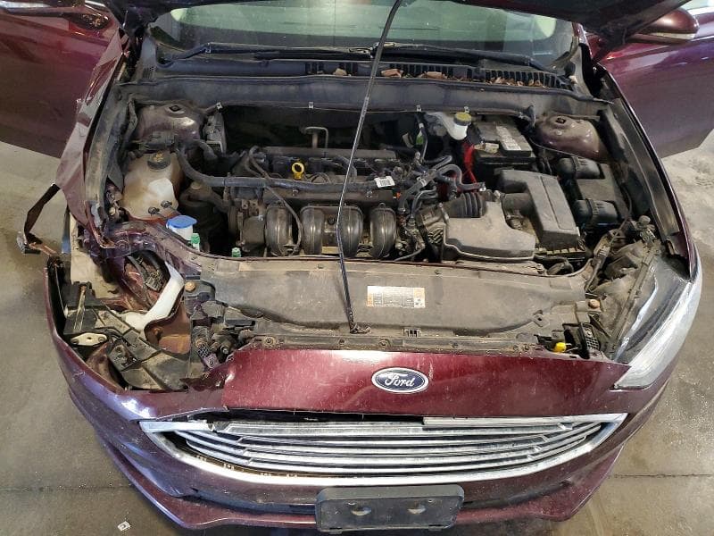 2017 FORD FUSION SE 11