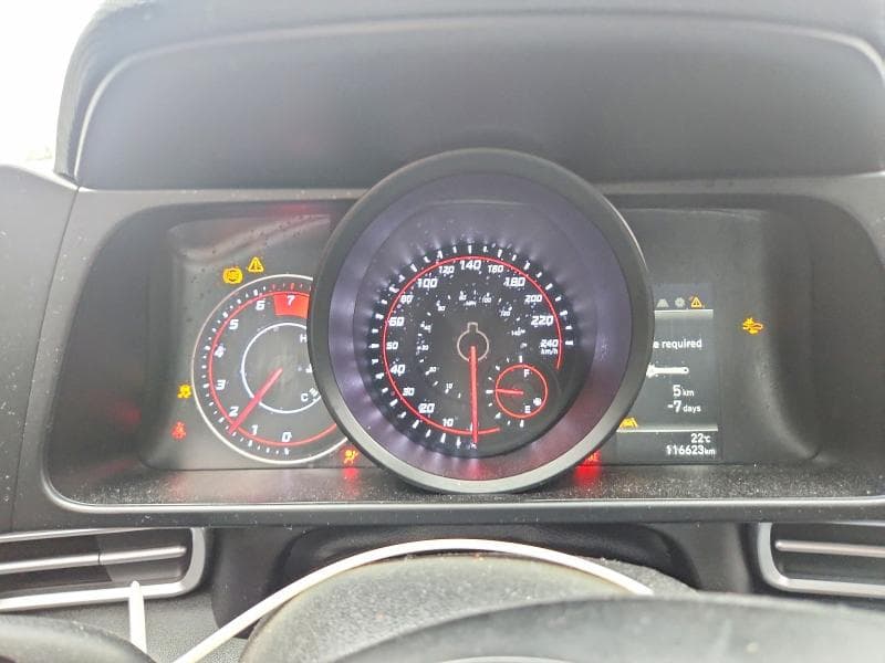 2022 HYUNDAI ELANTRA SEL 9