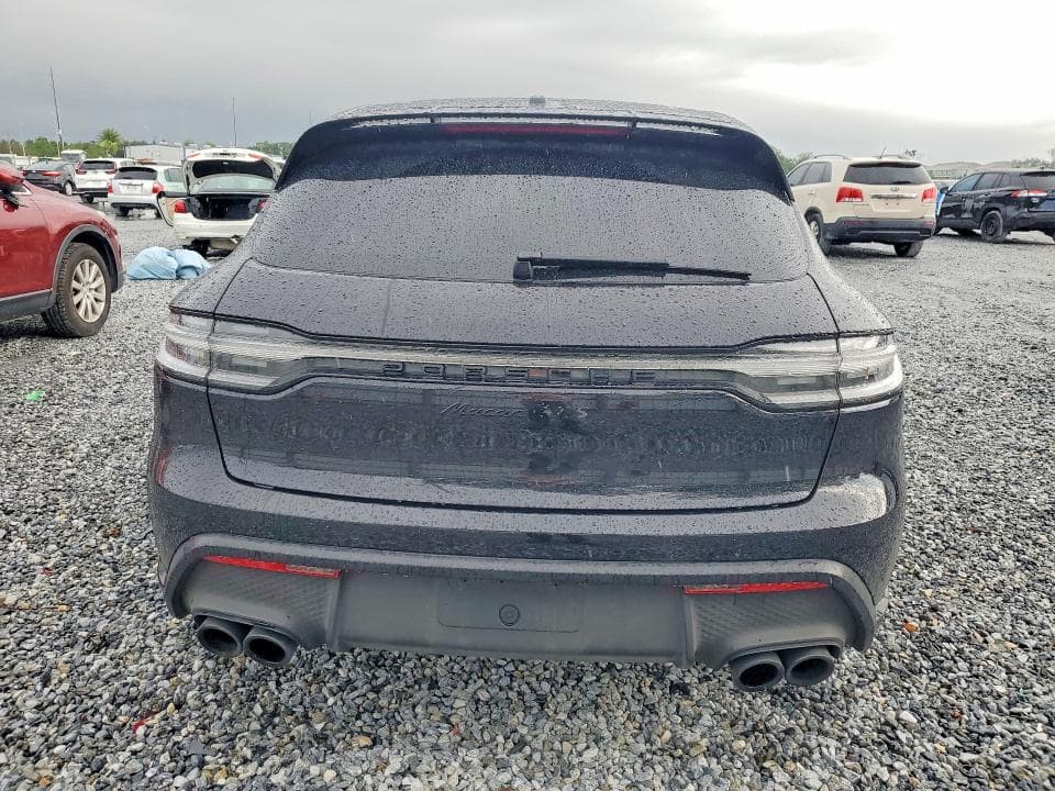 2024 PORSCHE MACAN GTS 6