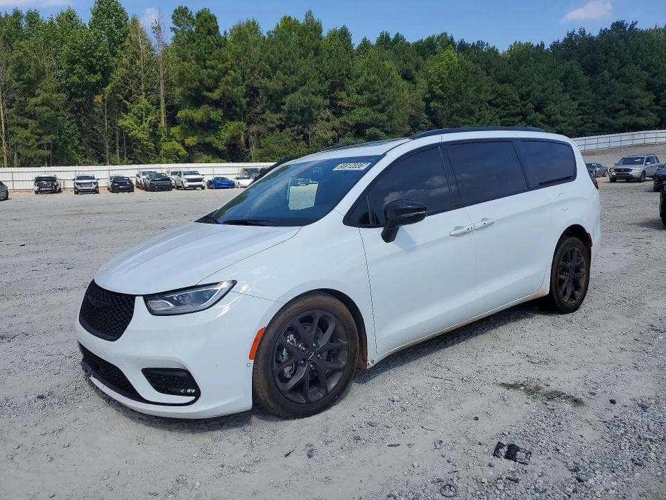 2023 CHRYSLER PACIFICA LIMITED - 1