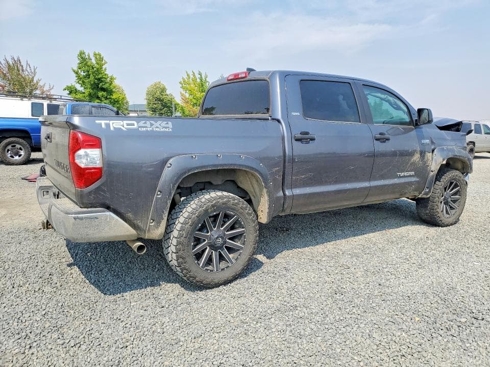 2021 TOYOTA TUNDRA SR5 3