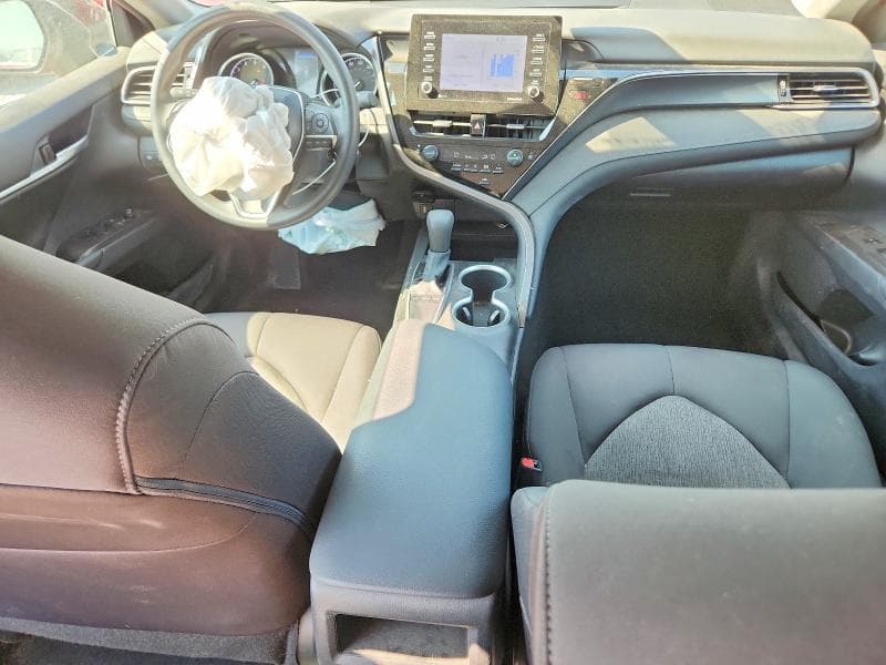 2024 TOYOTA CAMRY LE 8