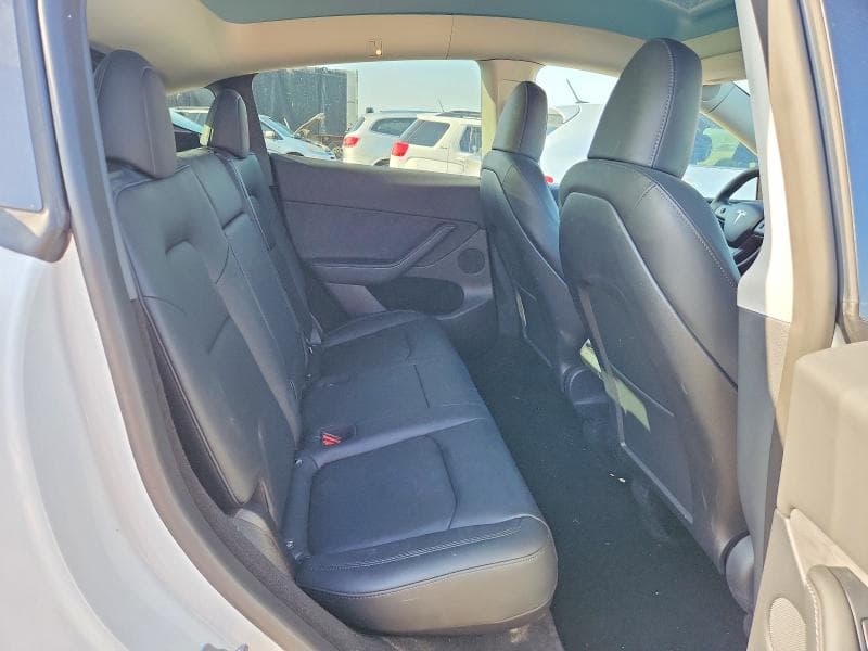 2023 TESLA MODEL Y 10
