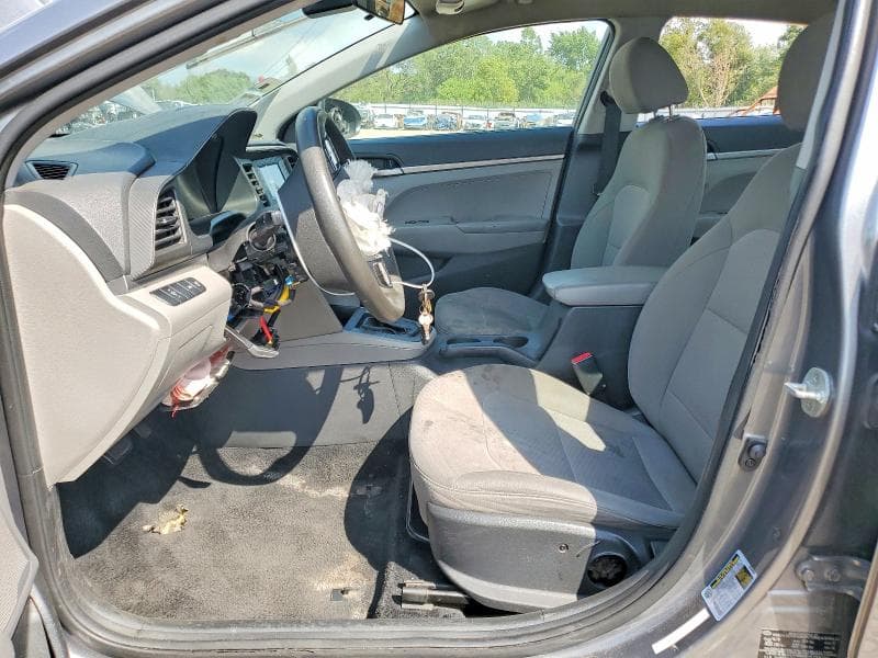 2020 HYUNDAI ELANTRA SE 7