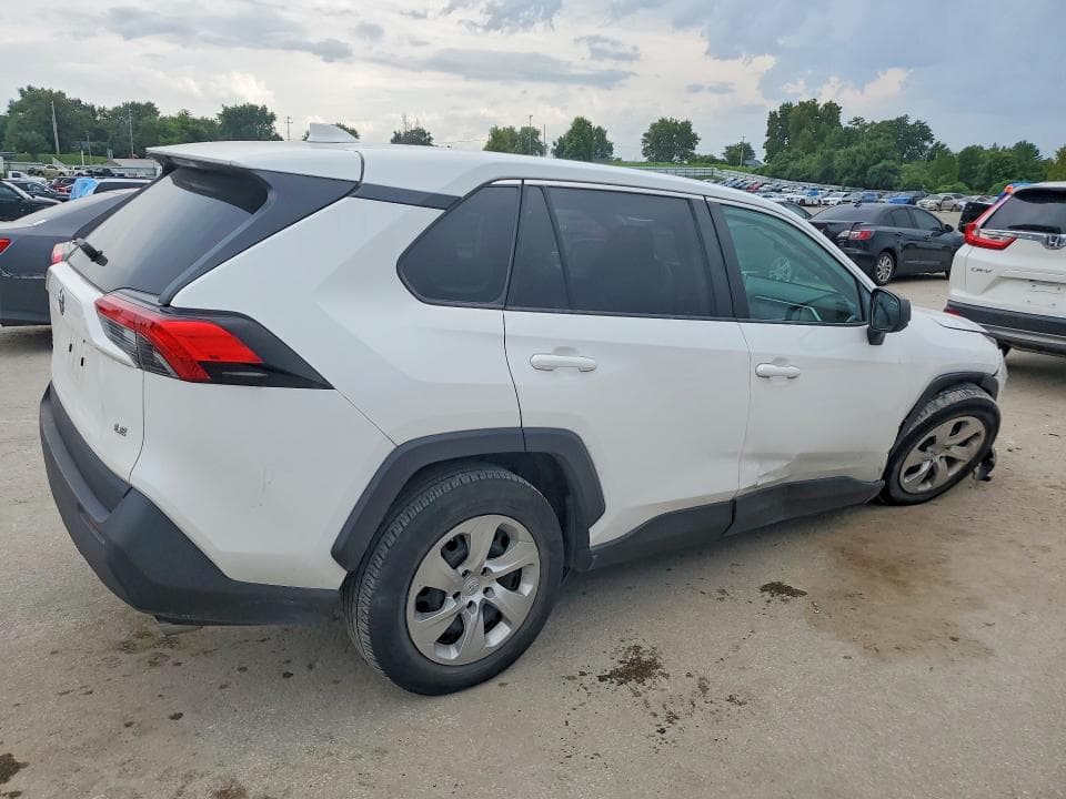 2023 TOYOTA RAV4 LE 3