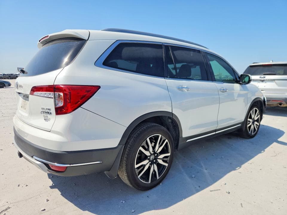 2021 HONDA PILOT ELITE 3
