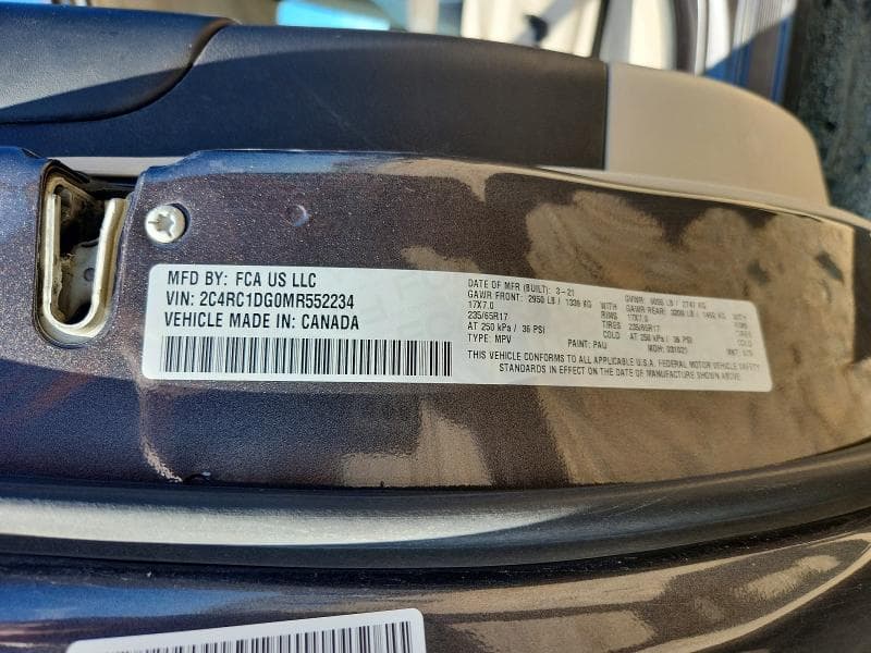 2021 CHRYSLER VOYAGER LXI 13