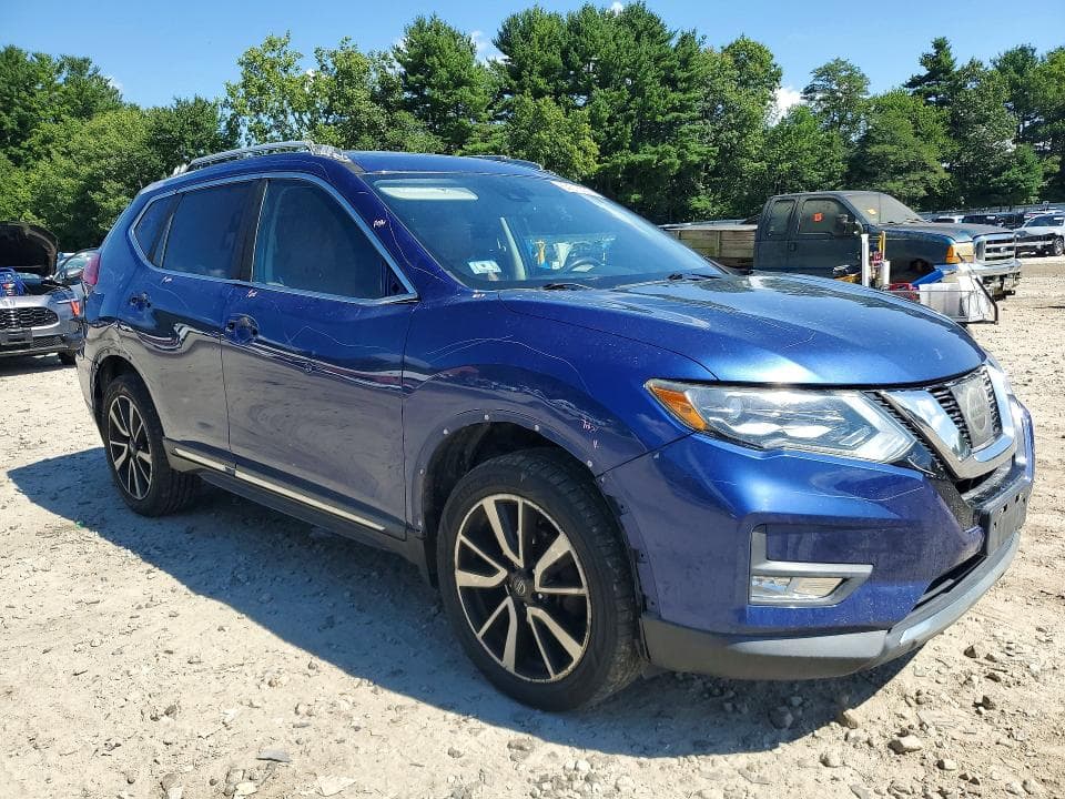 2017 NISSAN ROGUE SL 4