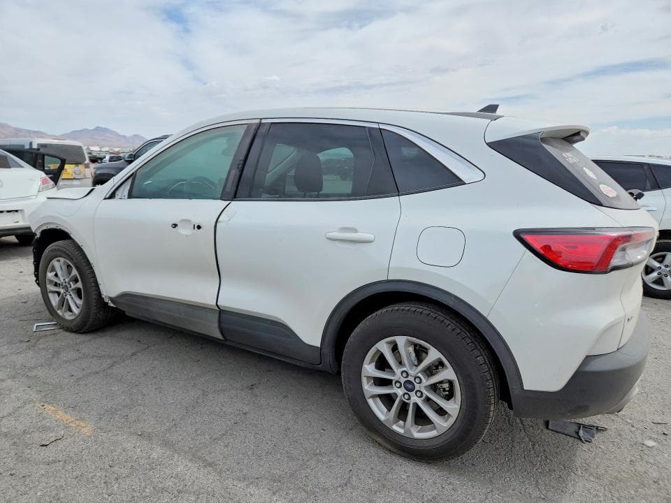 2021 FORD ESCAPE SE 2