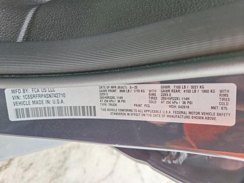 2025 RAM 1500 LARAMIE 12