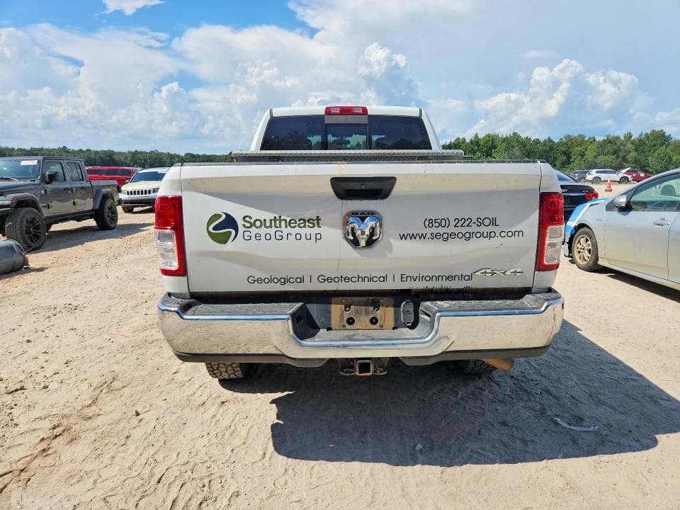 2021 RAM 2500 TRADESMAN 6