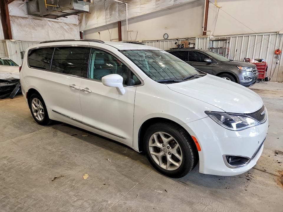 2017 CHRYSLER PACIFICA TOURING L PLUS 4