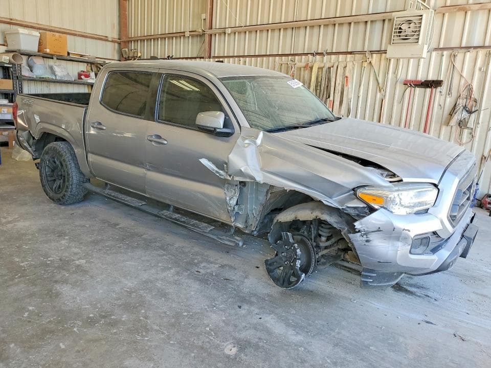2020 TOYOTA TACOMA SR V6 4