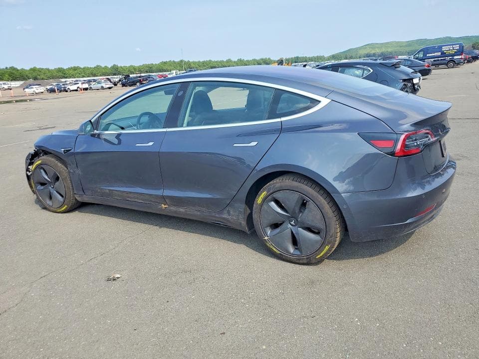 2019 TESLA MODEL 3 2