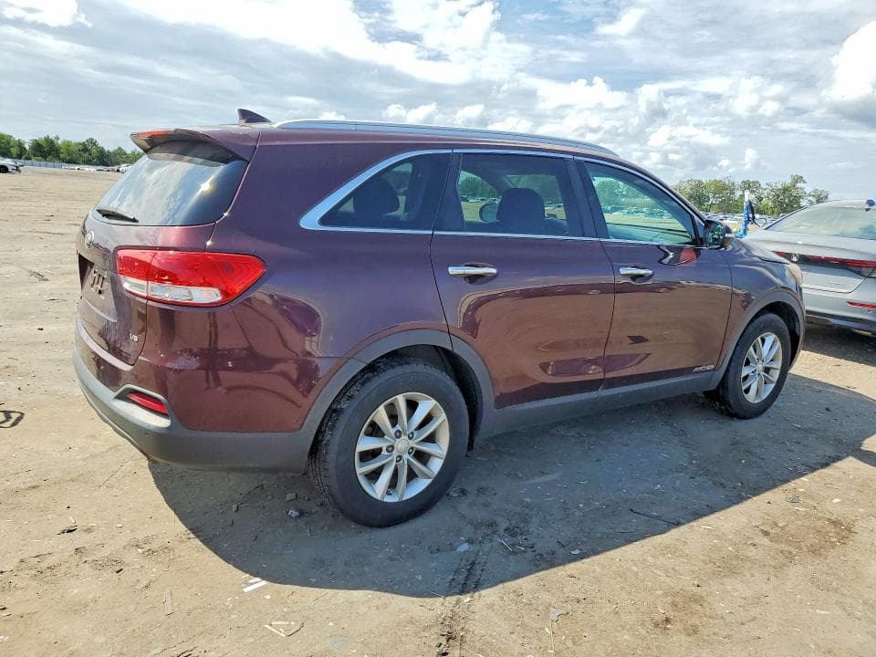 2017 KIA SORENTO LX V6 3