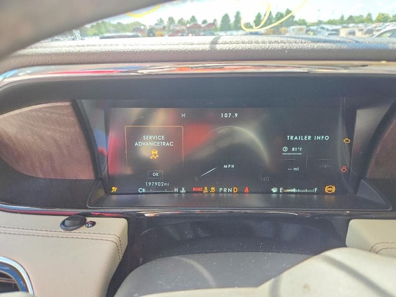 2019 LINCOLN NAVIGATOR L RESERVE 9