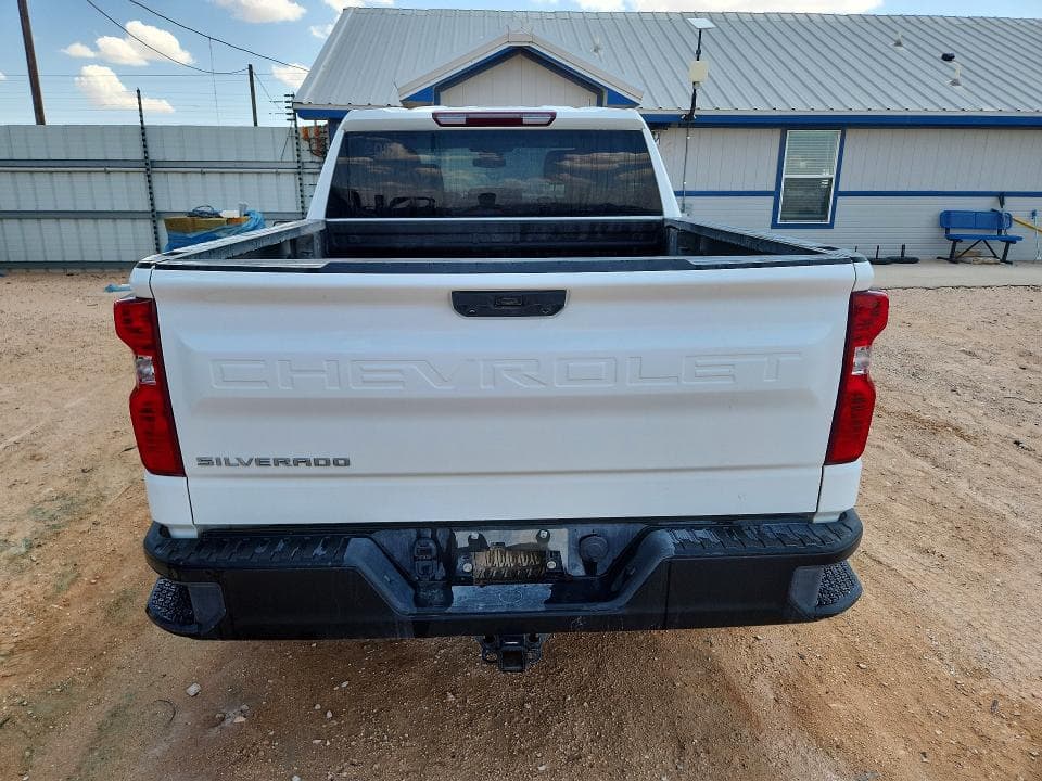 2023 CHEVROLET SILVERADO K1500 6
