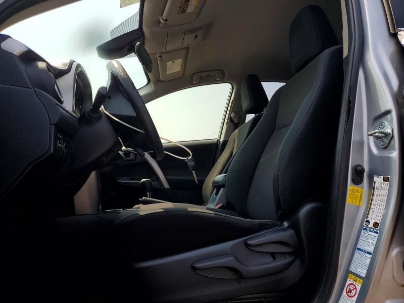 2018 TOYOTA RAV4 LE 7