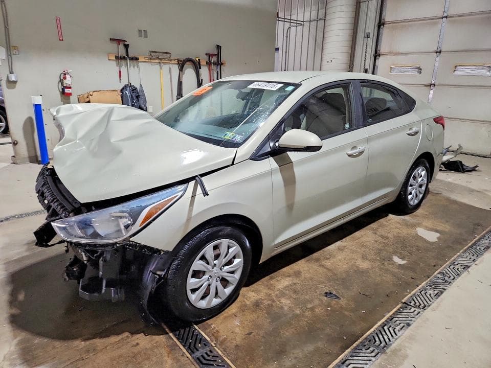 2019 HYUNDAI ACCENT SE - 1