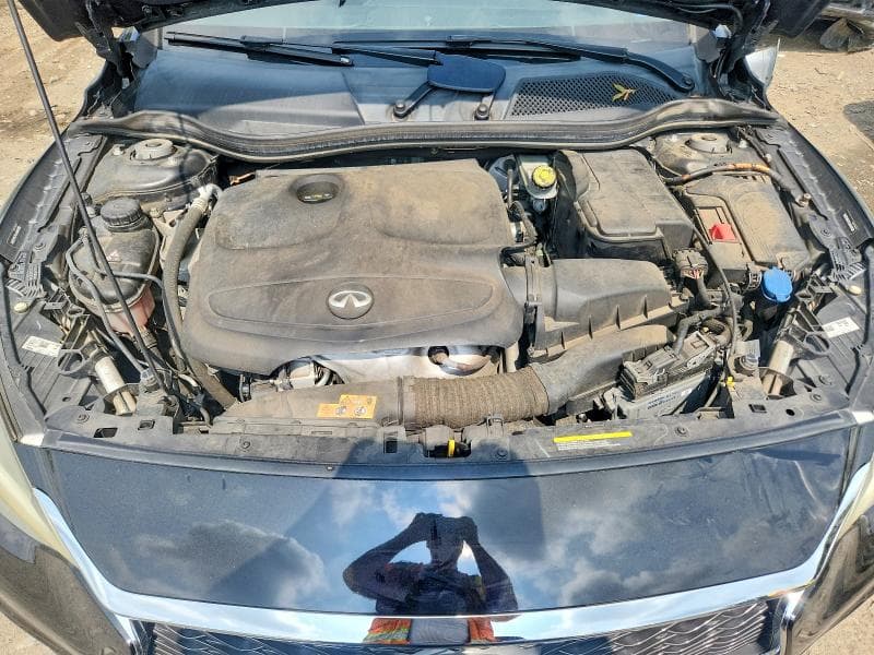 2018 INFINITI QX30 PREMIUM 11